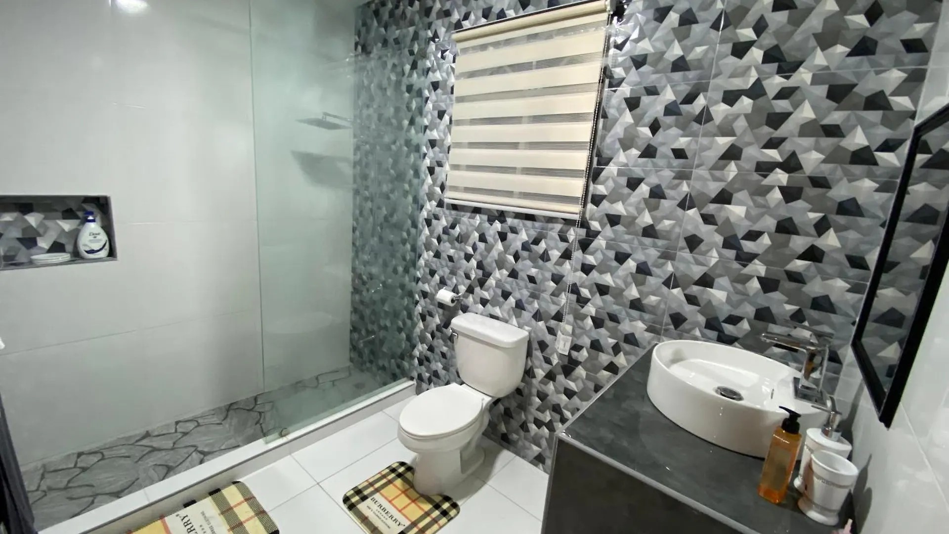 Chrewans Enterprise Ltd Bed & Breakfast Montego Bay 0*,  Jamaica